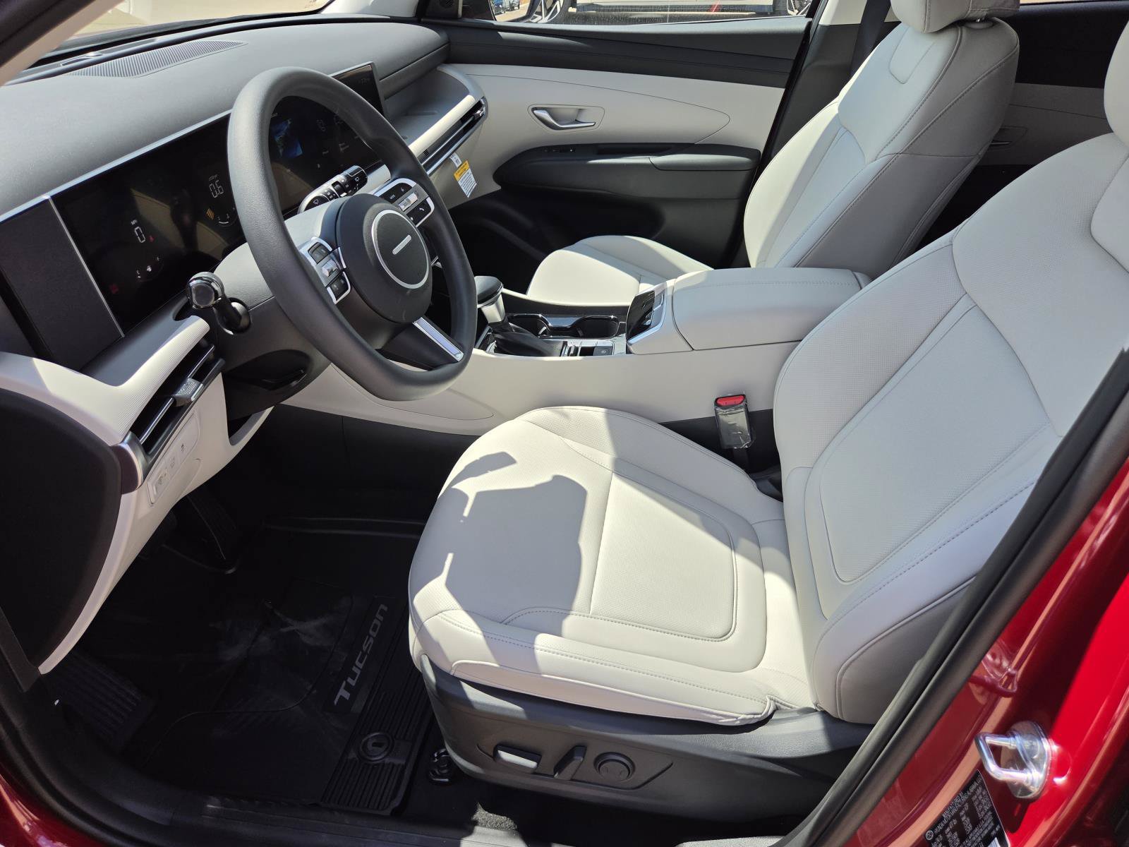 New 2026 Hyundai Tucson SEL FWD image 15