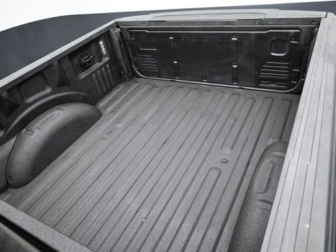 Used 2022 Ford F150 Lariat image 44