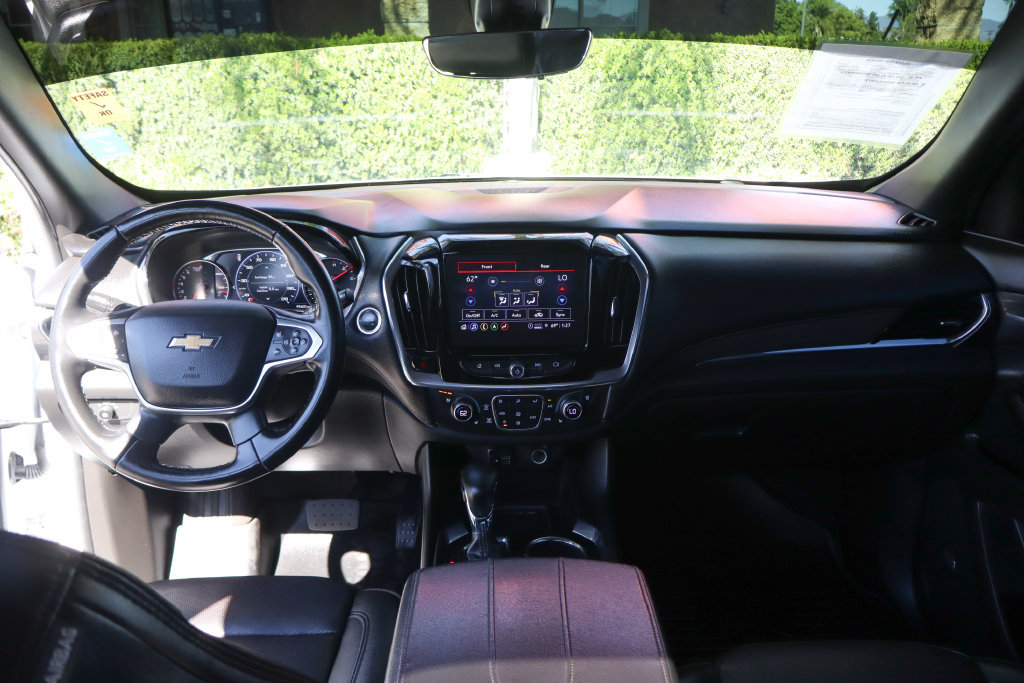 Used 2023 Chevrolet Traverse High Country FWD image 25