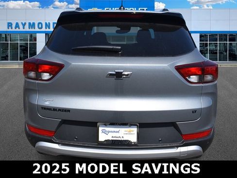 New 2025 Chevrolet TrailBlazer LT w/ Convenience Package image 4