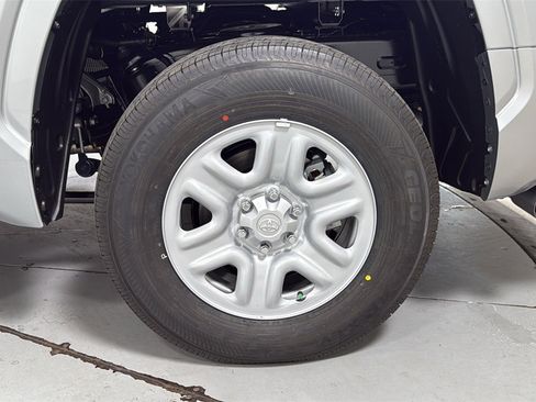 New 2026 Toyota Tundra SR image 23