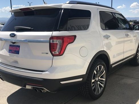 Used 2019 Ford Explorer Platinum image 25