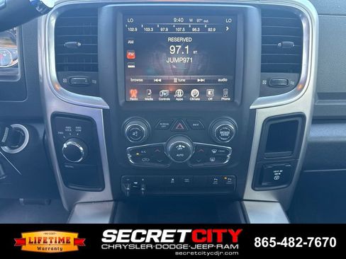 Used 2017 RAM 2500 Big Horn w/ Sport Appearance Group AWD/4WD image 34