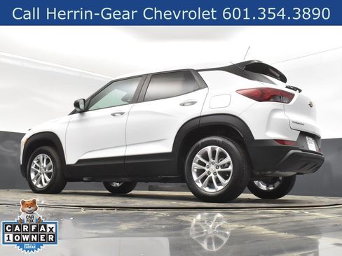 Used 2025 Chevrolet TrailBlazer LS w/ LS Convenience Package FWD image 41