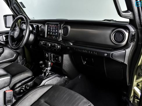 Used 2023 Jeep Wrangler Unlimited w/ 8.4" Radio Group AWD/4WD image 28