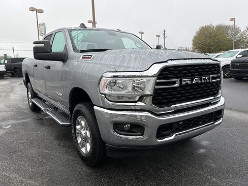 Used 2024 RAM 2500 Big Horn w/ Bed Utility Group image 4