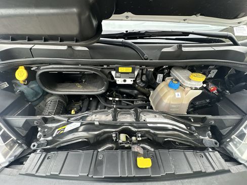 Used 2025 RAM ProMaster 2500 w/ Convenience Group FWD image 34