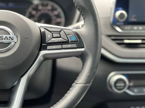 Used 2019 Nissan Altima 2.5 SV FWD image 34