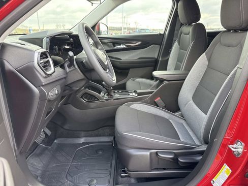 New 2026 Chevrolet TrailBlazer LT image 9