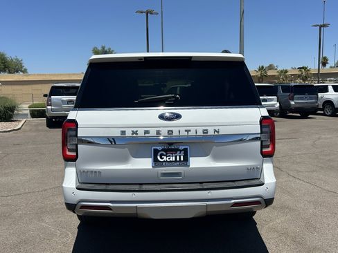 Used 2023 Ford Expedition Max Limited RWD image 4