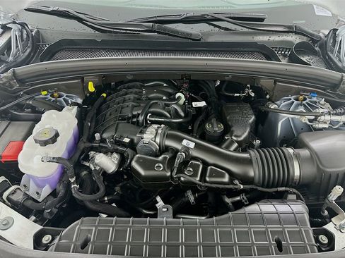 New 2025 Jeep Grand Cherokee L Overland w/ Luxury Tech Group IV image 18