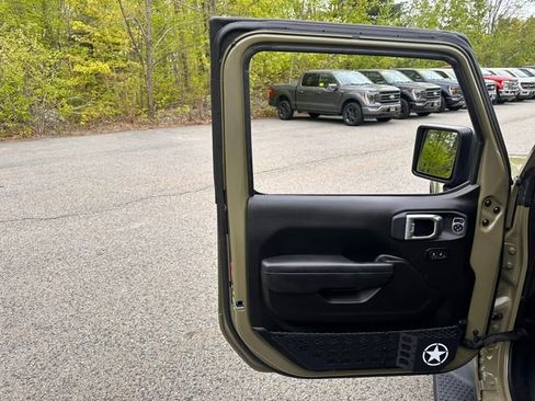 Used 2025 Jeep Wrangler Unlimited Sport S 4xe AWD/4WD image 29