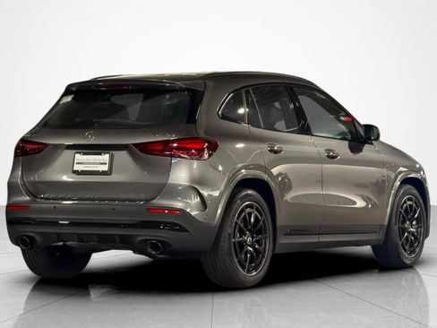 New 2026 Mercedes-Benz GLA 35 AMG 4MATIC image 5