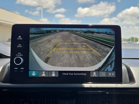Used 2025 Honda CR-V EX-L image 25