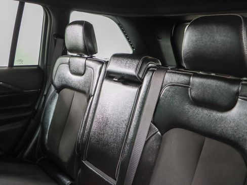 Used 2023 Jeep Grand Cherokee Altitude image 24