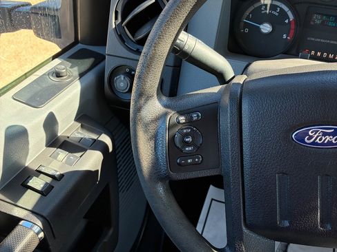 Used 2016 Ford F350 XL w/ Power Equipment Group image 8
