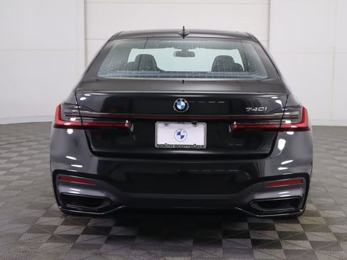 Certified 2022 BMW 740i w/ M Sport Package image 6