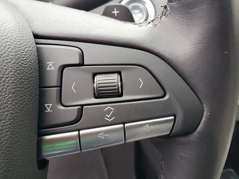 Certified 2023 Cadillac XT4 Luxury image 27