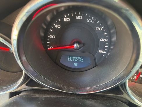 Used 2010 Cadillac CTS Luxury image 17