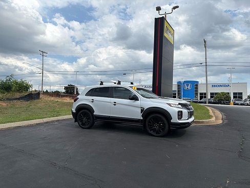 Used 2024 Mitsubishi Outlander Sport AWD image 10