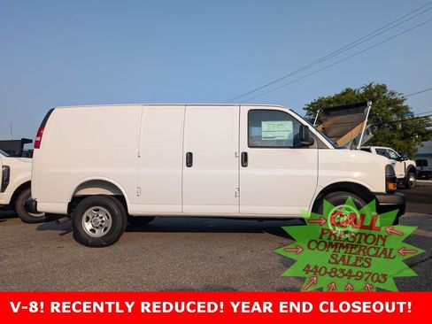 New 2025 Chevrolet Express 2500 w/ Driver Convenience Package image 5