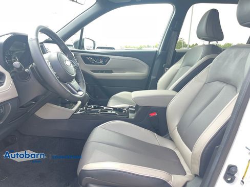 Used 2026 Subaru Forester Limited AWD/4WD image 9