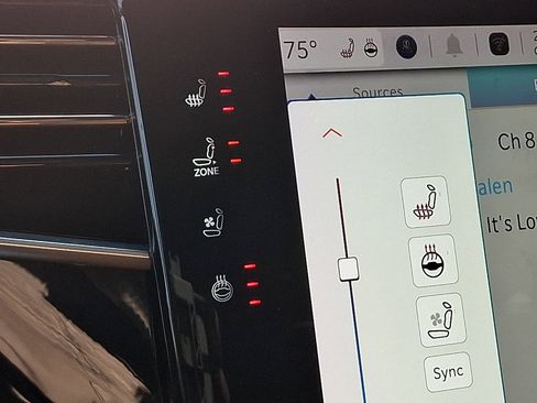 Certified 2022 Jeep Grand Wagoneer Series III image 28