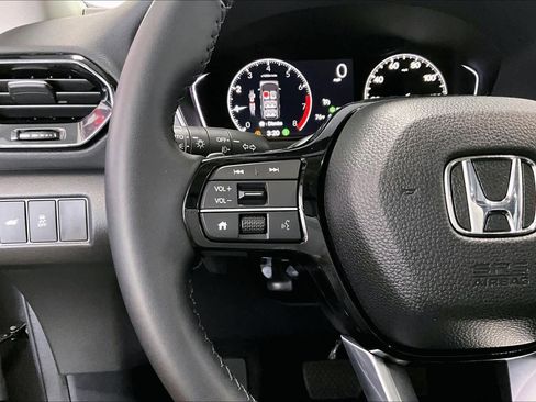 Used 2025 Honda Pilot Touring image 21