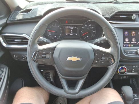 Certified 2023 Chevrolet TrailBlazer LT FWD image 24