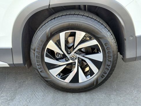 Certified 2026 Volkswagen Tiguan S FWD image 6
