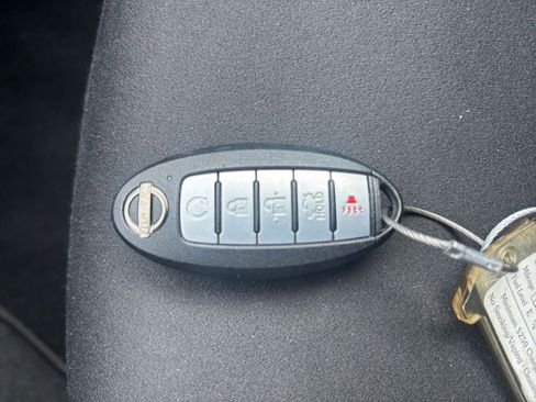 Used 2025 Nissan Altima 2.5 SV image 24