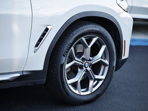 Used 2023 BMW X3 sDrive30i image 5