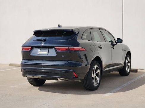 Used 2026 Jaguar F-PACE R-Dynamic S AWD/4WD image 7