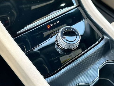 New 2026 Jeep Grand Cherokee L Limited RWD image 12