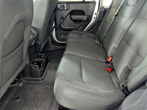 Used 2023 Jeep Wrangler Willys image 22