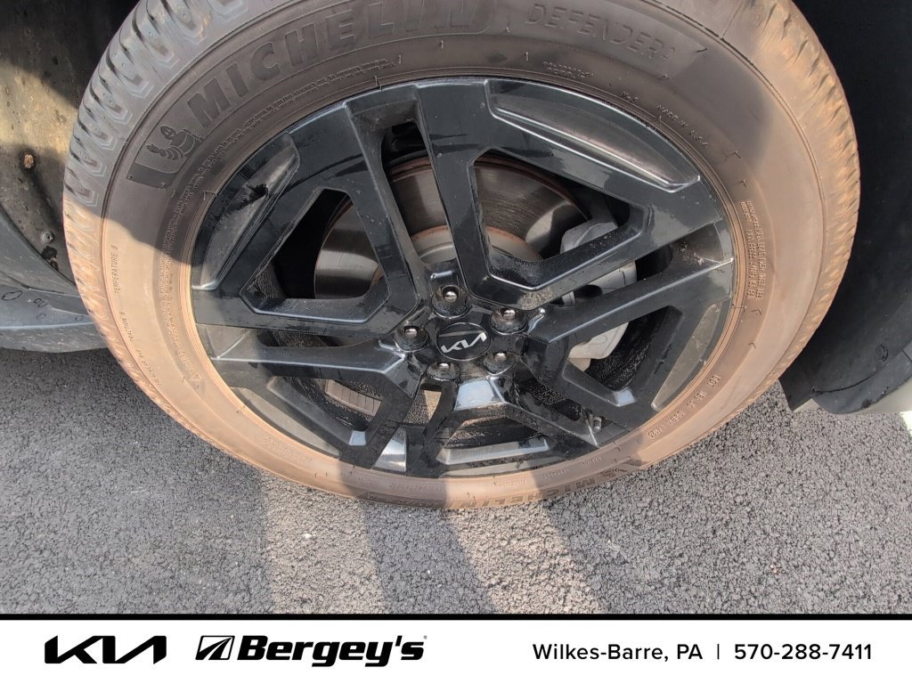 Certified 2023 Kia Telluride EX X-Line AWD/4WD image 5