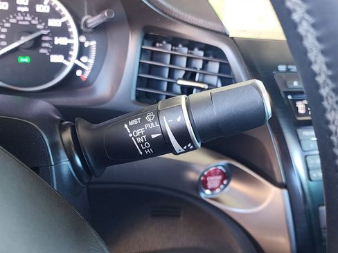 Used 2014 Acura ILX w/ Technology Package image 31