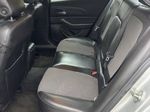 Used 2015 Chevrolet Malibu LT FWD image 9