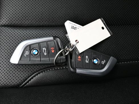 Used 2023 BMW X3 xDrive30i AWD/4WD image 30