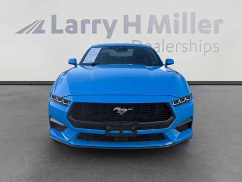 Certified 2024 Ford Mustang Coupe RWD image 8