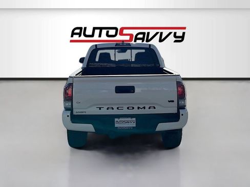 Used 2023 Toyota Tacoma TRD Sport w/ TRD Premium Sport Package AWD/4WD image 6