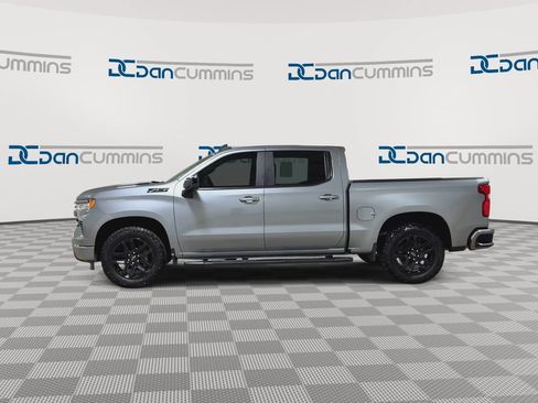 Used 2024 Chevrolet Silverado 1500 RST w/ Convenience Package II AWD/4WD image 5
