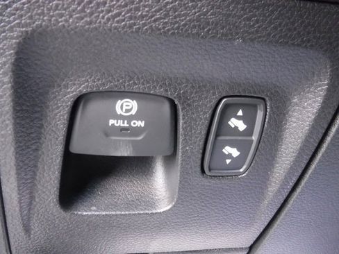 Certified 2022 RAM 1500 Big Horn image 24