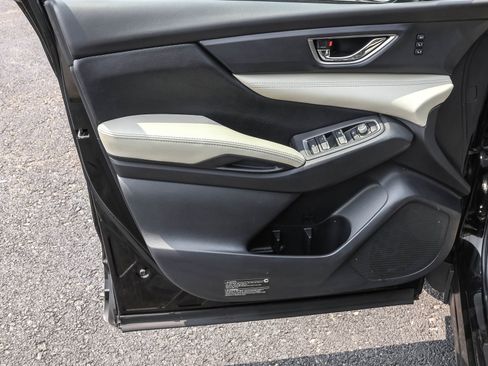 Used 2023 Subaru Ascent Limited image 32