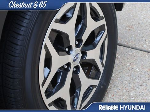 Used 2023 Subaru Forester Premium AWD/4WD image 42