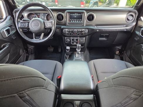 Used 2022 Jeep Wrangler Unlimited Sport AWD/4WD image 15