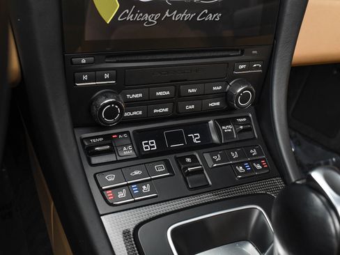 Used 2019 Porsche 911 Turbo S AWD/4WD image 17