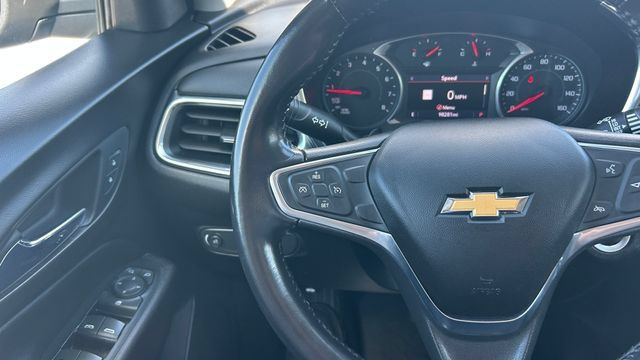 Used 2019 Chevrolet Equinox LT w/ Sun & Navigation Package AWD/4WD image 18