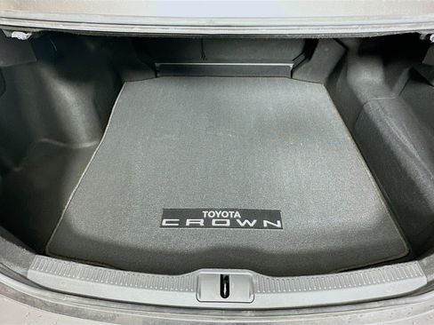 Used 2023 Toyota Crown w/ Carpet Mat Package (TMS) AWD/4WD image 27
