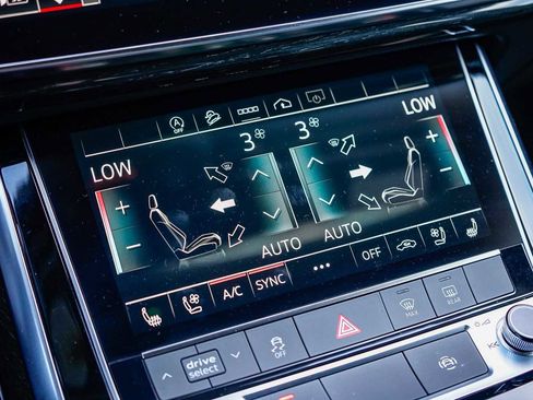 Used 2025 Audi Q7 Premium Plus w/ Premium Plus Package image 24